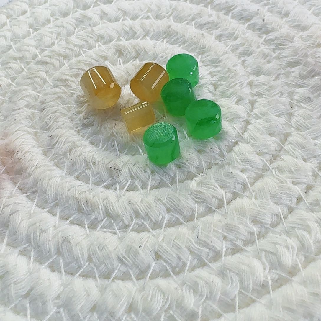 翡翠颈饰未镶嵌多宝桶珠7颗