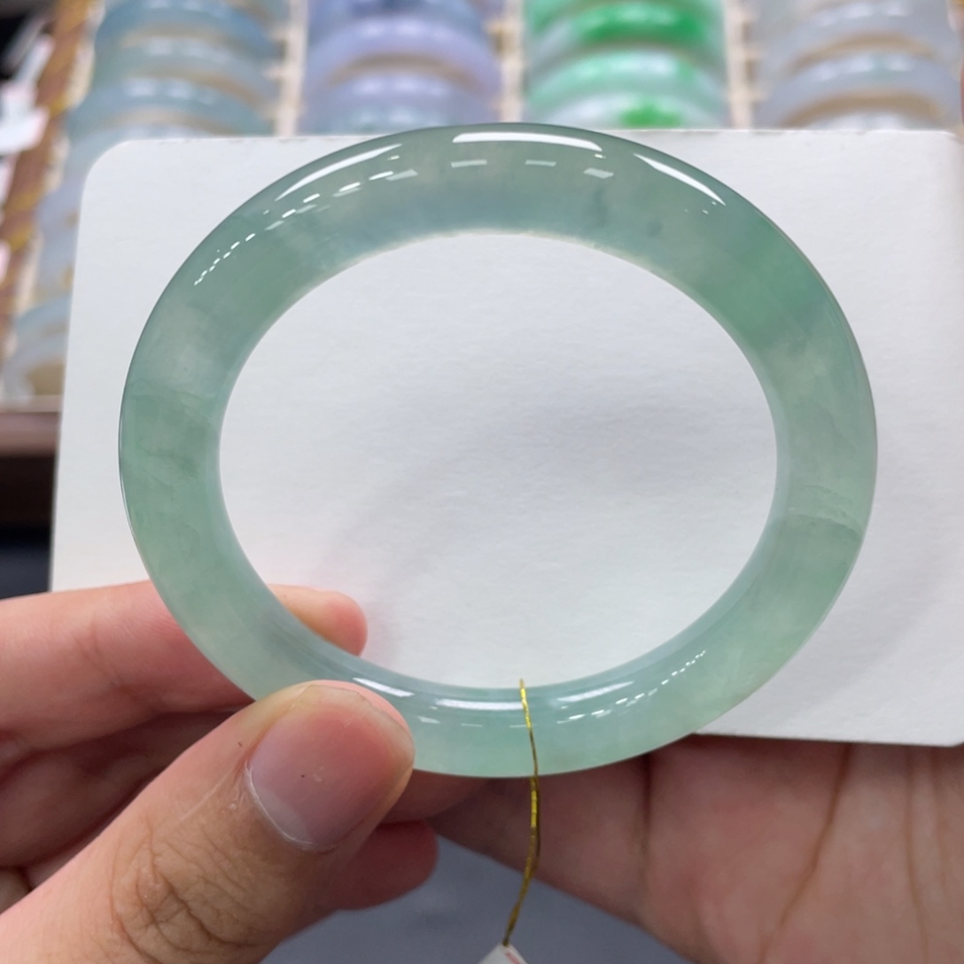 翡翠手镯未镶嵌5号冰绿强推中六捡漏