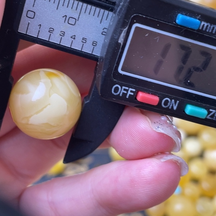 琥珀裸石未镶嵌蜜蜡531