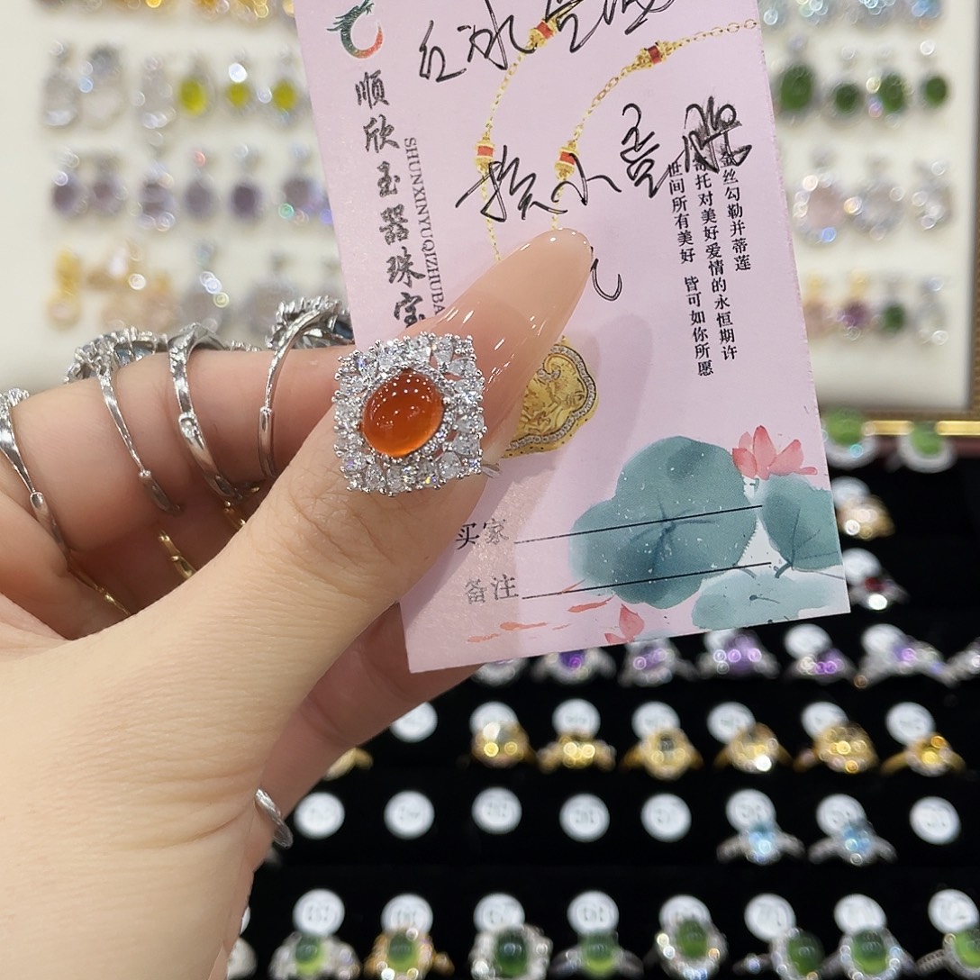 见***河岫玉银S925镶嵌戒指小蛮腰托