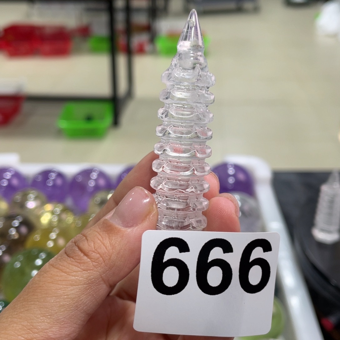O***妈大型摆件（非配饰）水晶未镶嵌666