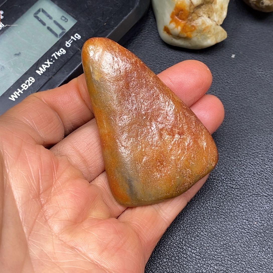 和田玉未镶嵌珠宝奇石