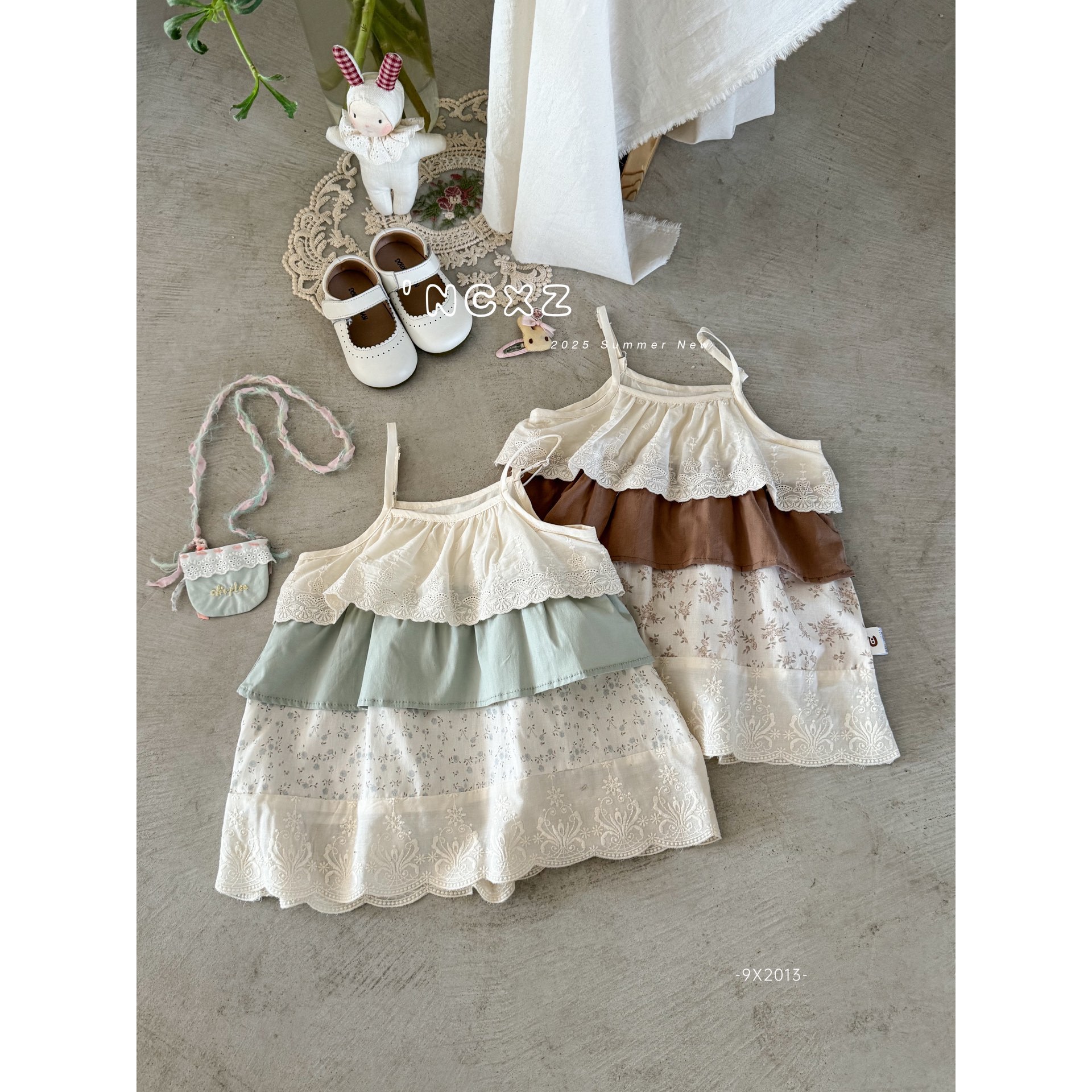 【NO退NO换】欢宝-奶茶小猪-2025夏-编码0336-9X2013-叠叠花连衣裙