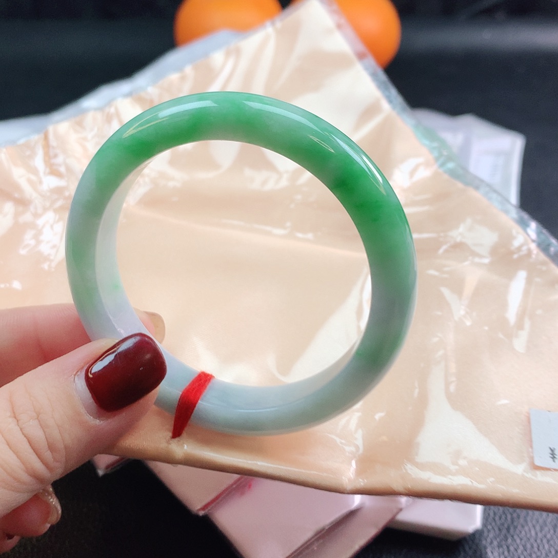 翡翠手镯未镶嵌正圈882147