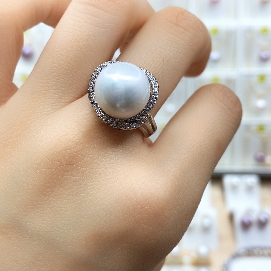 淡水珍珠颈饰合金