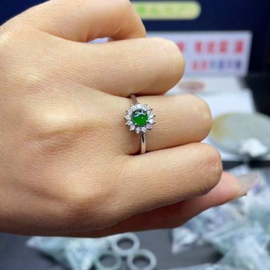 【闪购商品】翡翠手链未镶嵌翡翠首饰翡翠a货