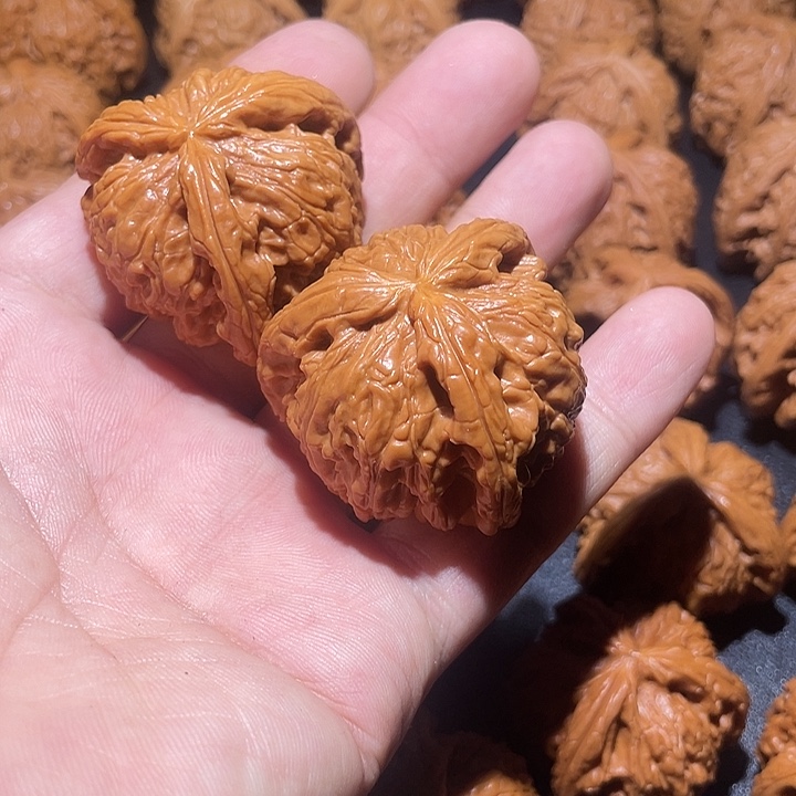 文玩核桃把件逆****言我们都会