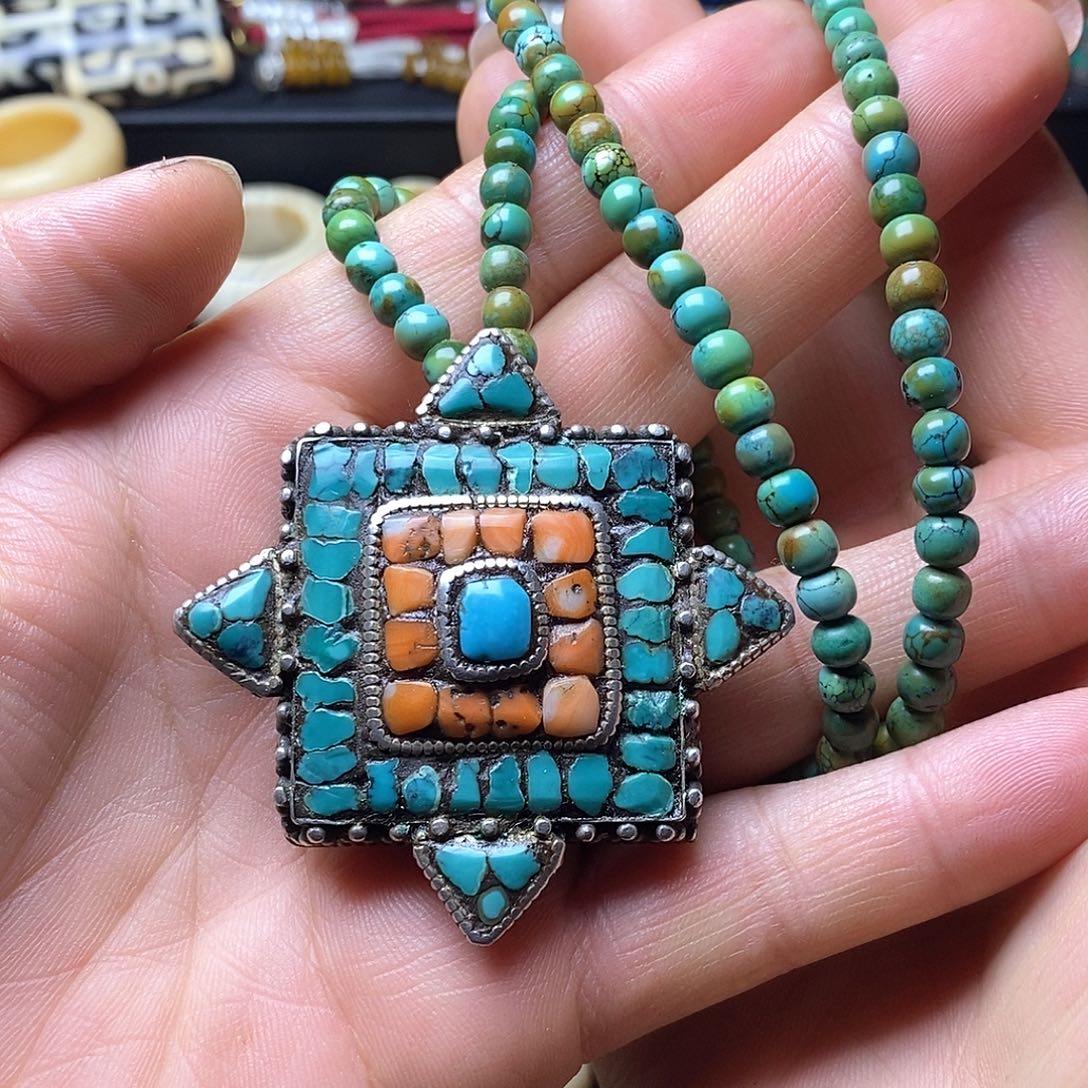 贝壳手串/手链………………………………