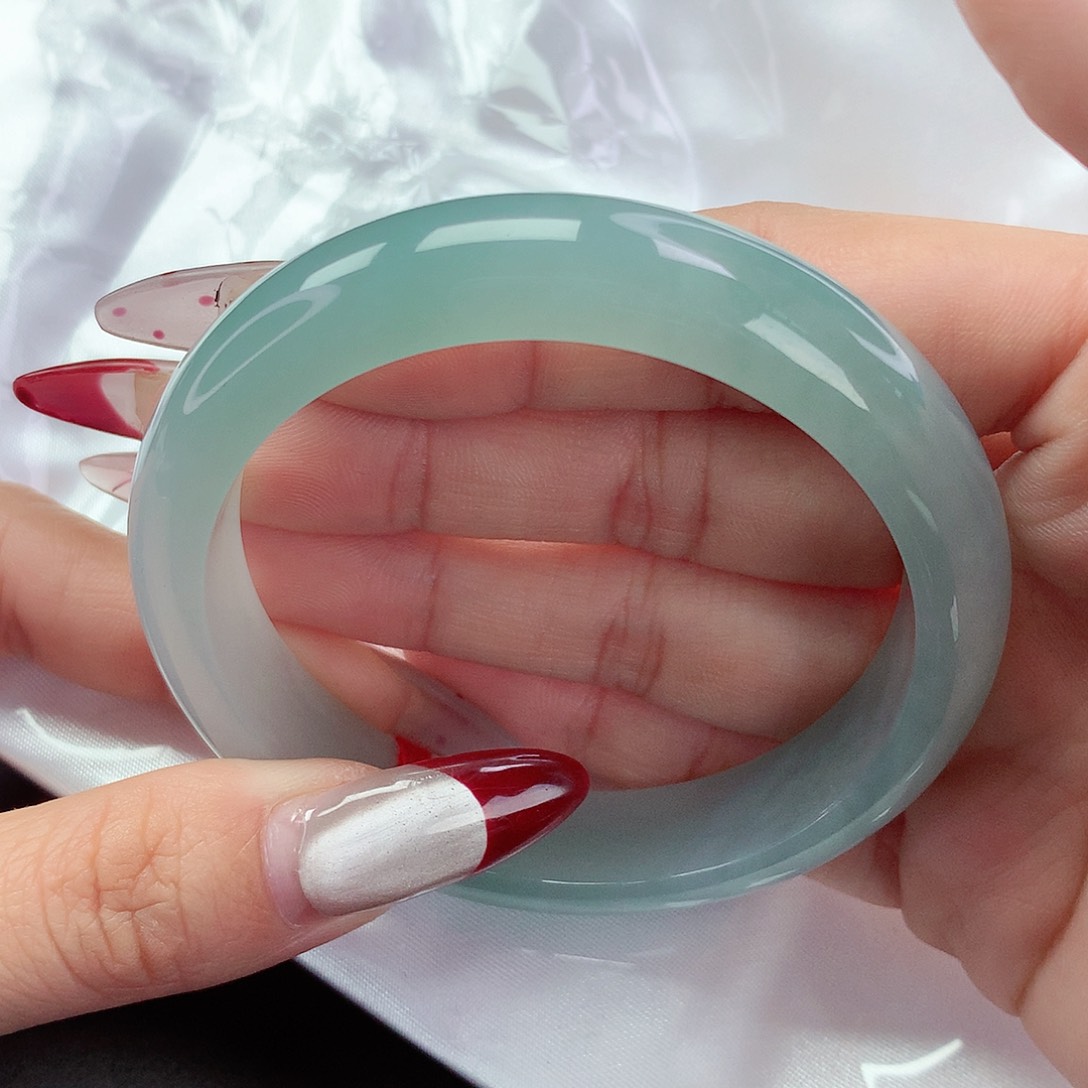 【闪购商品】翡翠手镯未镶嵌a 8