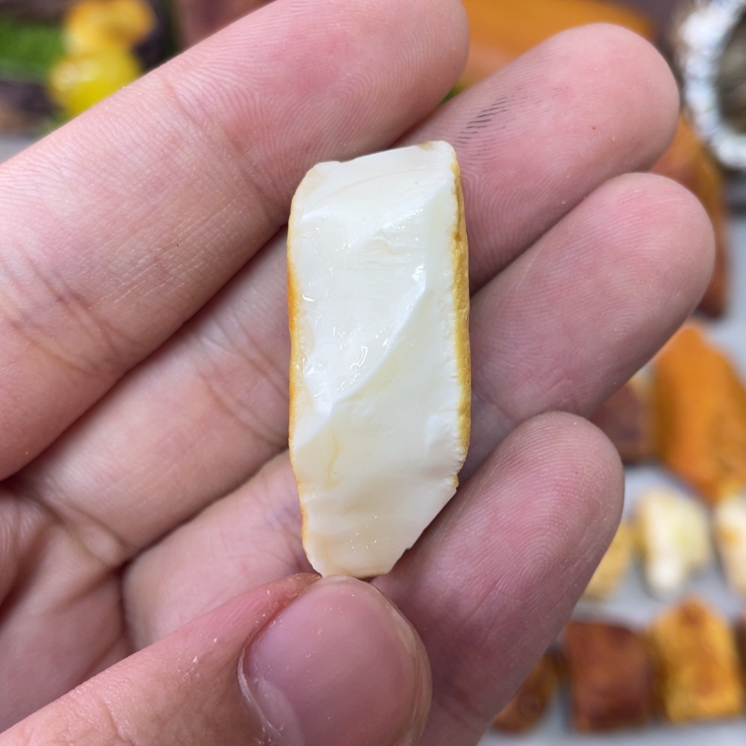 定制琥珀天然琥珀