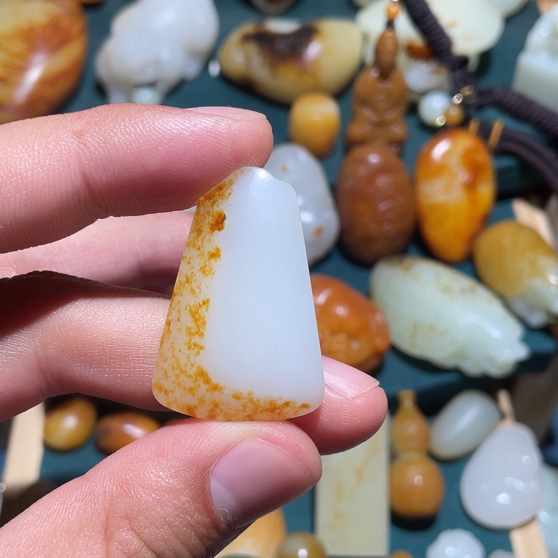 和田玉挂件未镶嵌火*凰