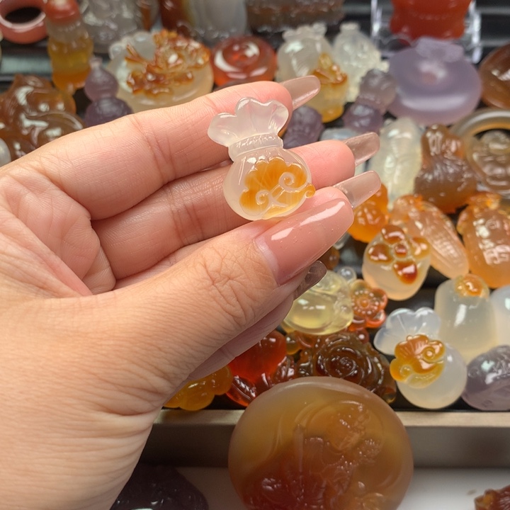 玛瑙/玉髓颈饰未镶嵌允