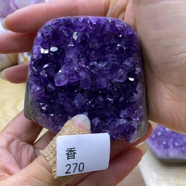 水晶大型摆件（非配饰）未镶嵌