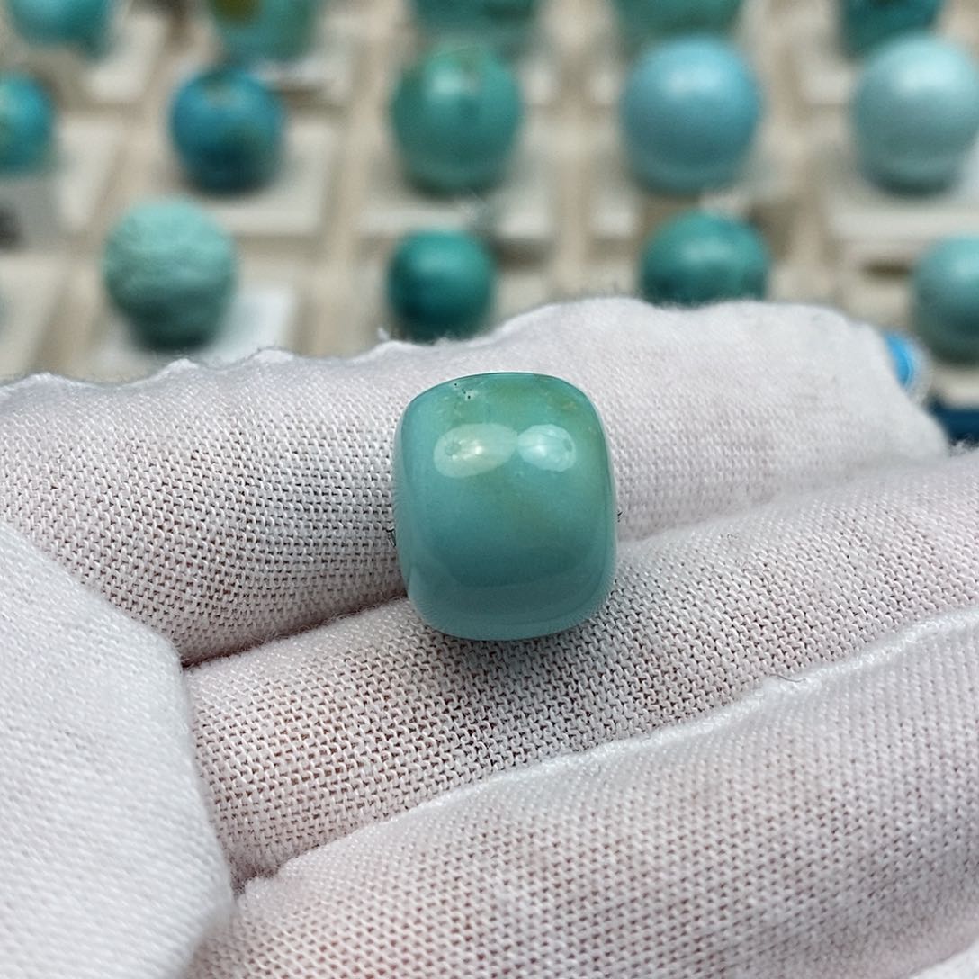 绿松石配饰未镶嵌沐*