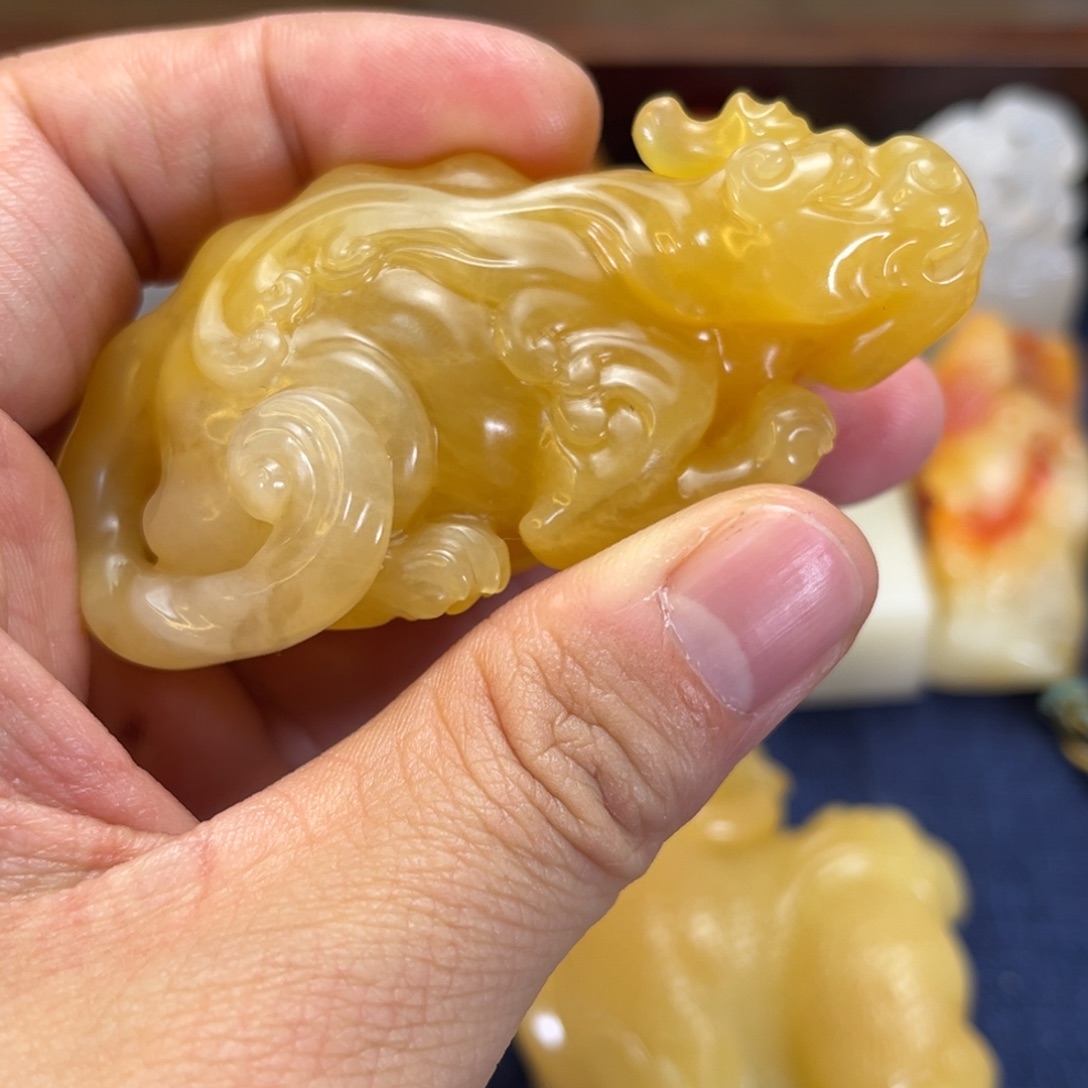 寿山石印石剑**心寿山石