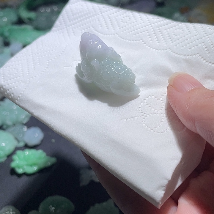 颈饰未镶嵌翡翠天