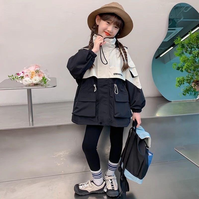 女童冲锋衣秋装2025新款洋气秋季外套儿童宝宝春秋洋气女孩上衣潮