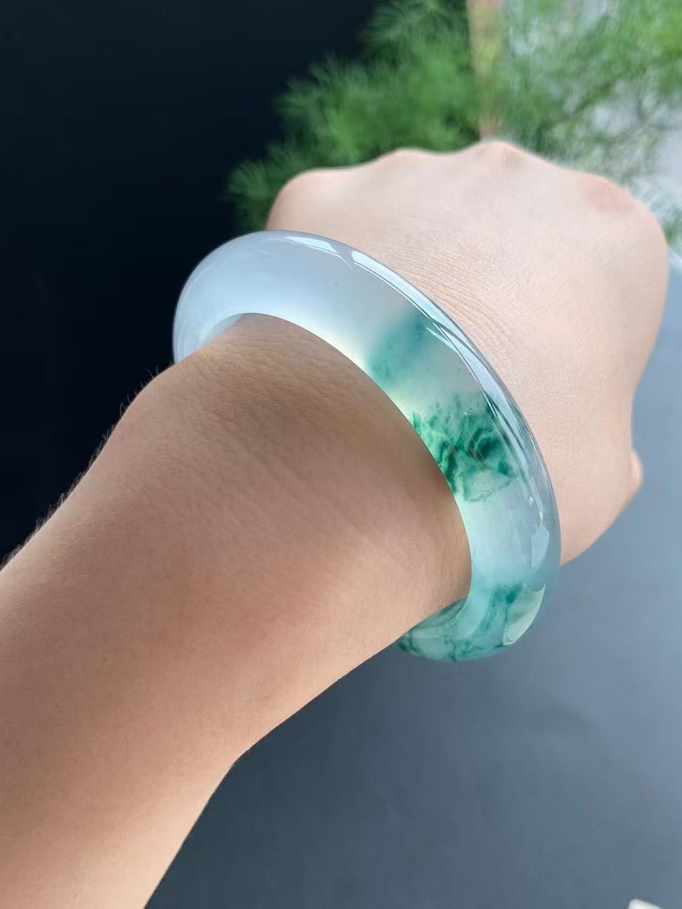 缅甸天然翡翠手镯蓝花绿花一抹黄春彩白月光多样性发货