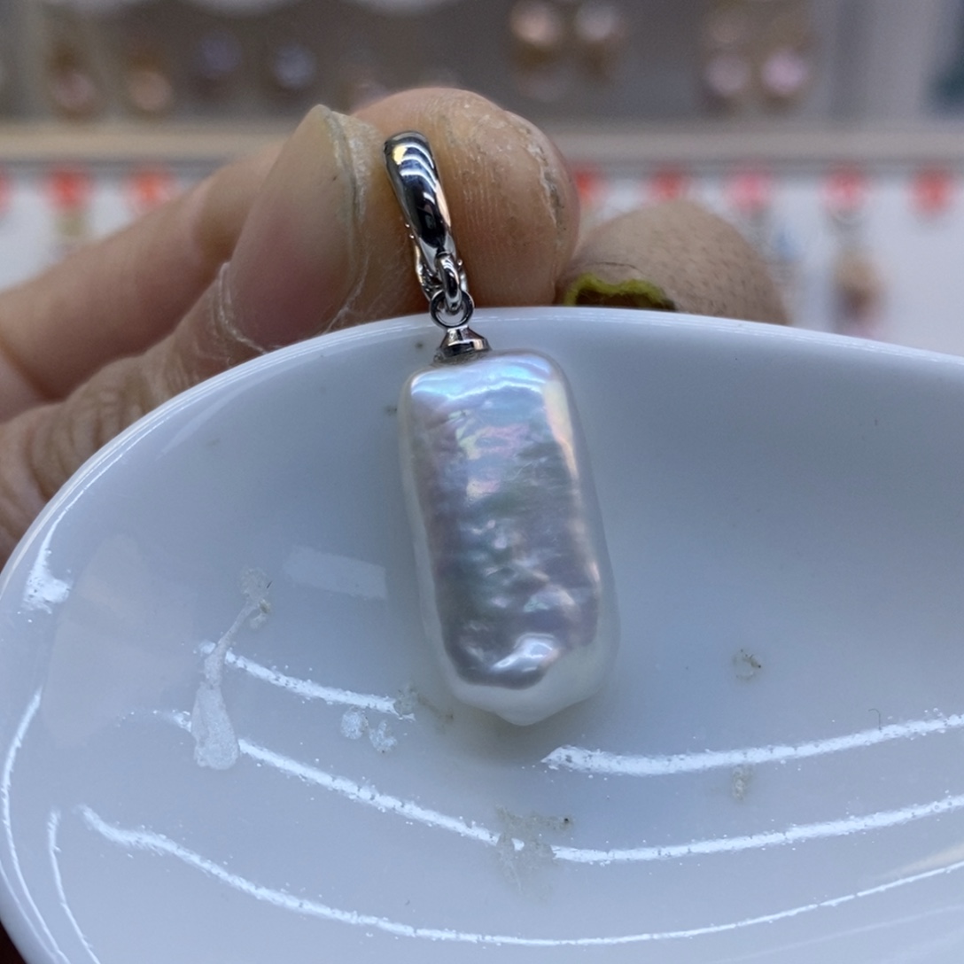 未镶嵌淡水珍珠美丽哦哦哦