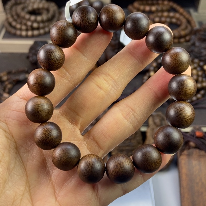 【闪购商品】沉香手串阿*越南芽庄白棋