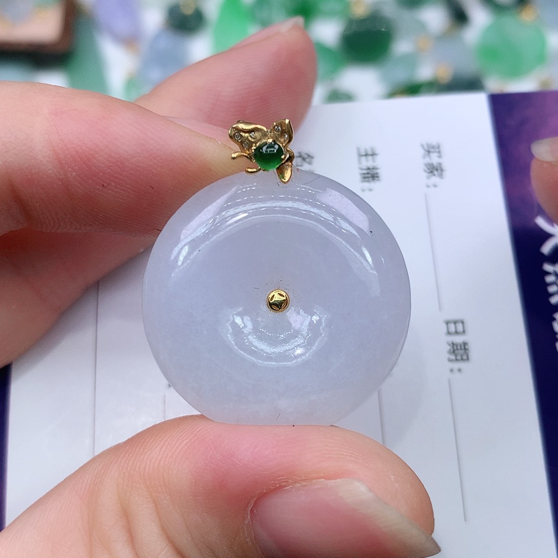 翡翠吊坠(不含链)18K金镶嵌