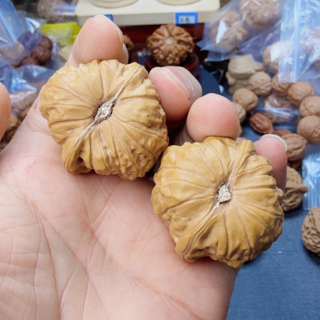 文玩核桃把件南瓜墩40