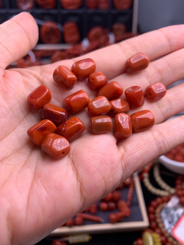 南红随行满色满肉配珠8✖️10mm左右单珠多样性发货其中一件