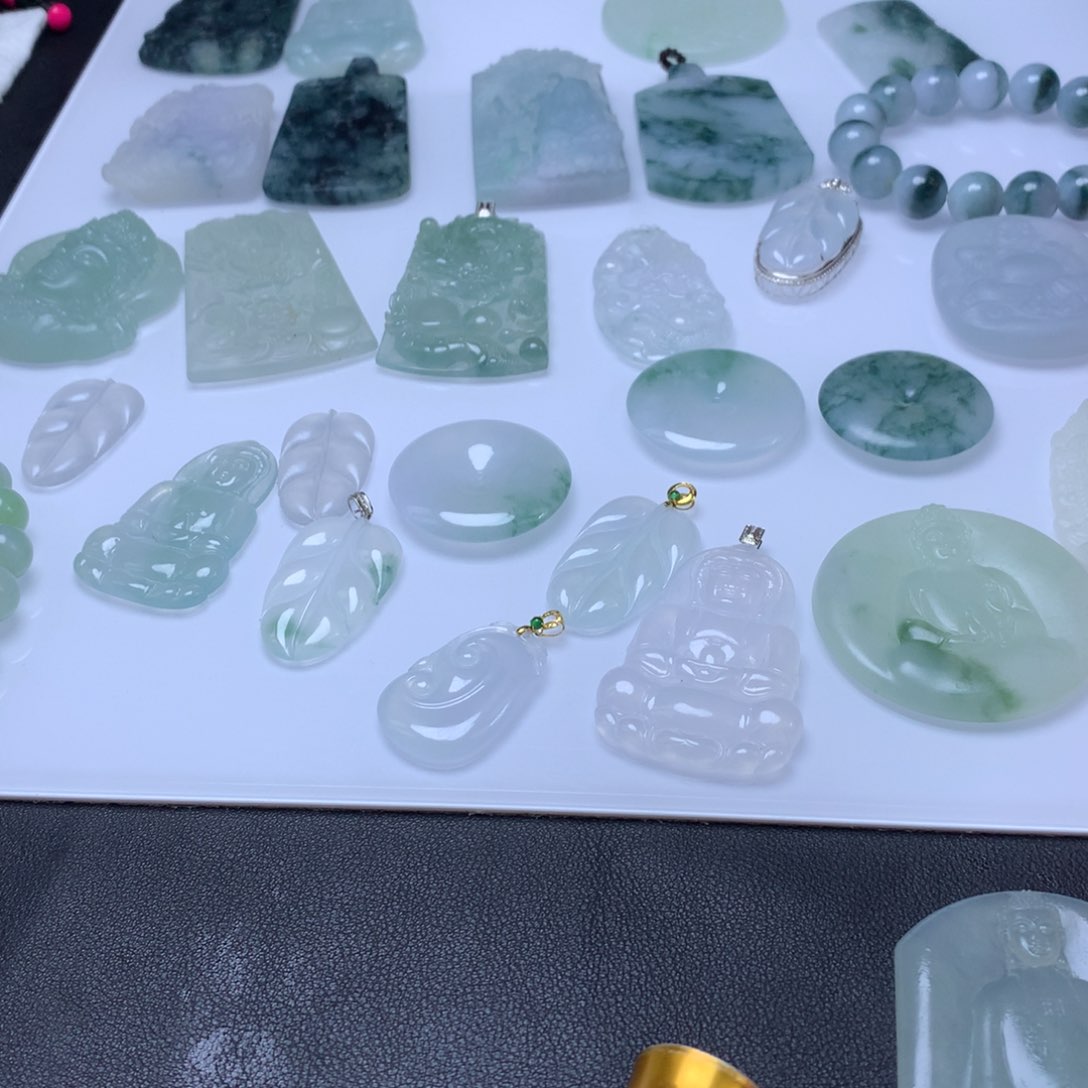 定制翡翠未镶嵌喜****生翡翠