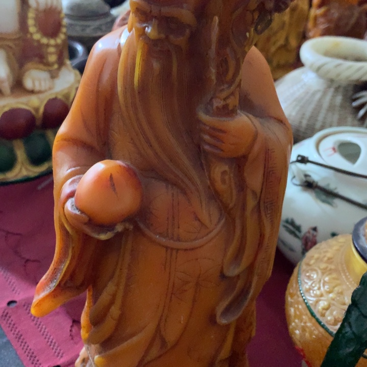 石材摆件等各种形式进行