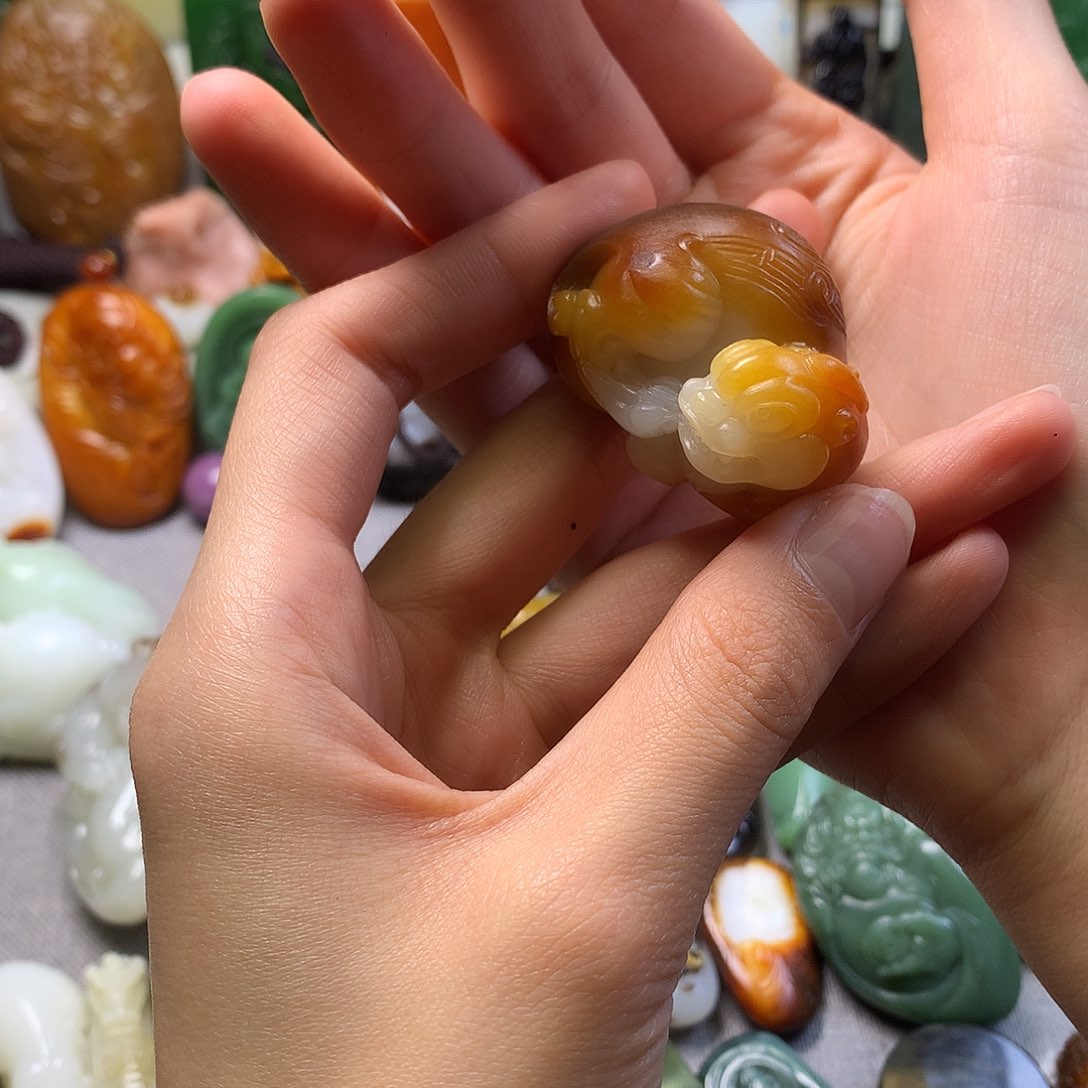 未镶嵌和田玉挂件星**闪