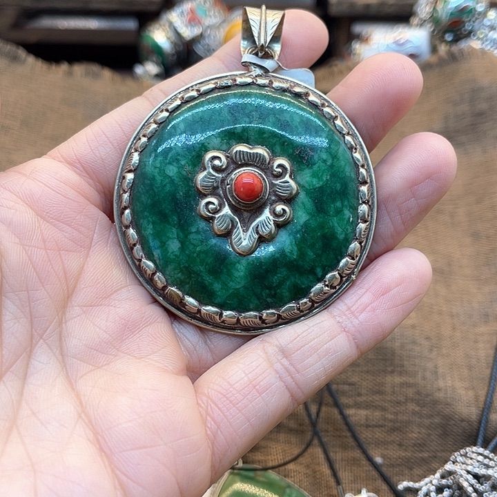 花岗岩吊坠925银坤尼泊尔手工制作