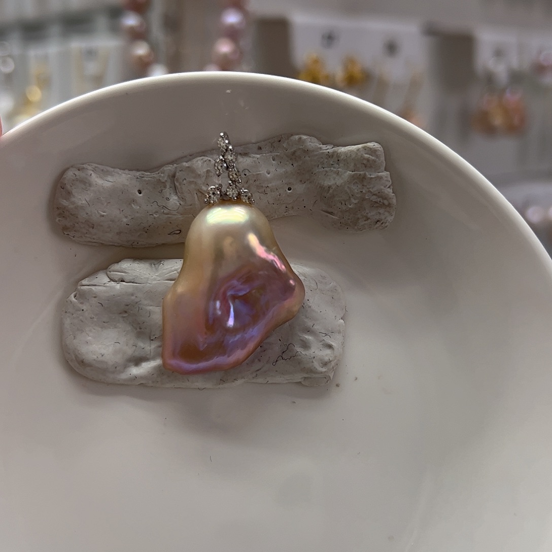 银S925镶嵌淡水珍珠耳饰