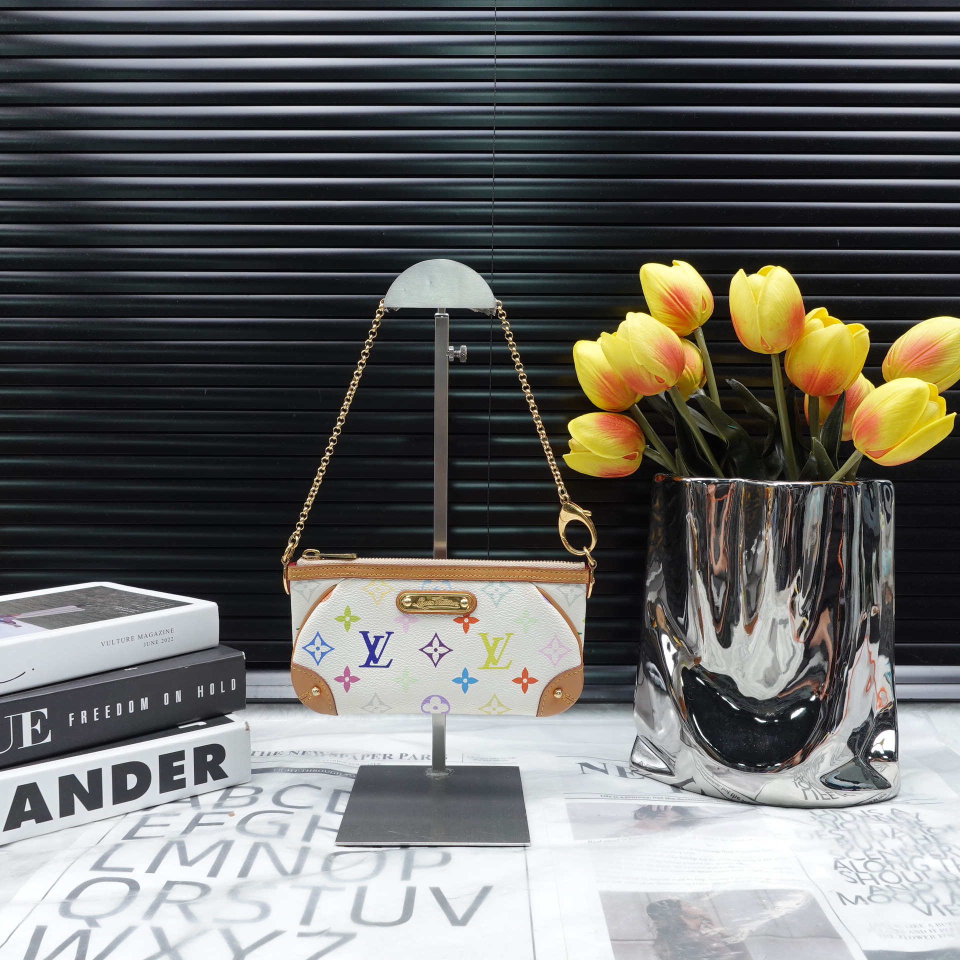 95新 LouisVuitton/路易威登 手提包/T20242539