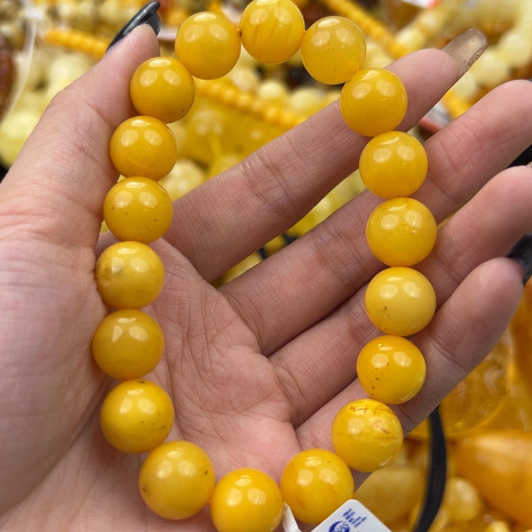 琥珀珠宝奇石未镶嵌