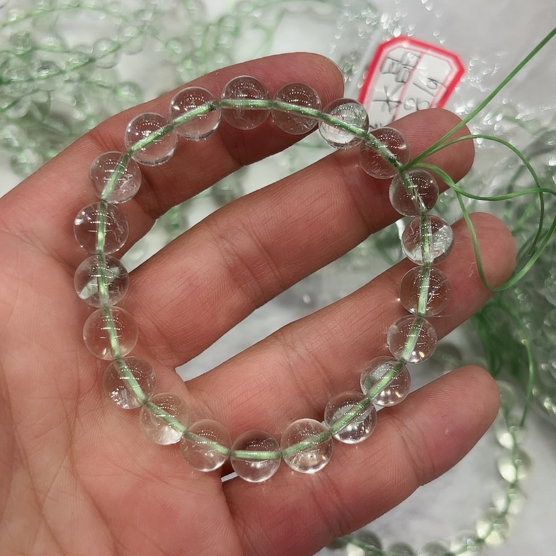 水晶手链未镶嵌绿水晶