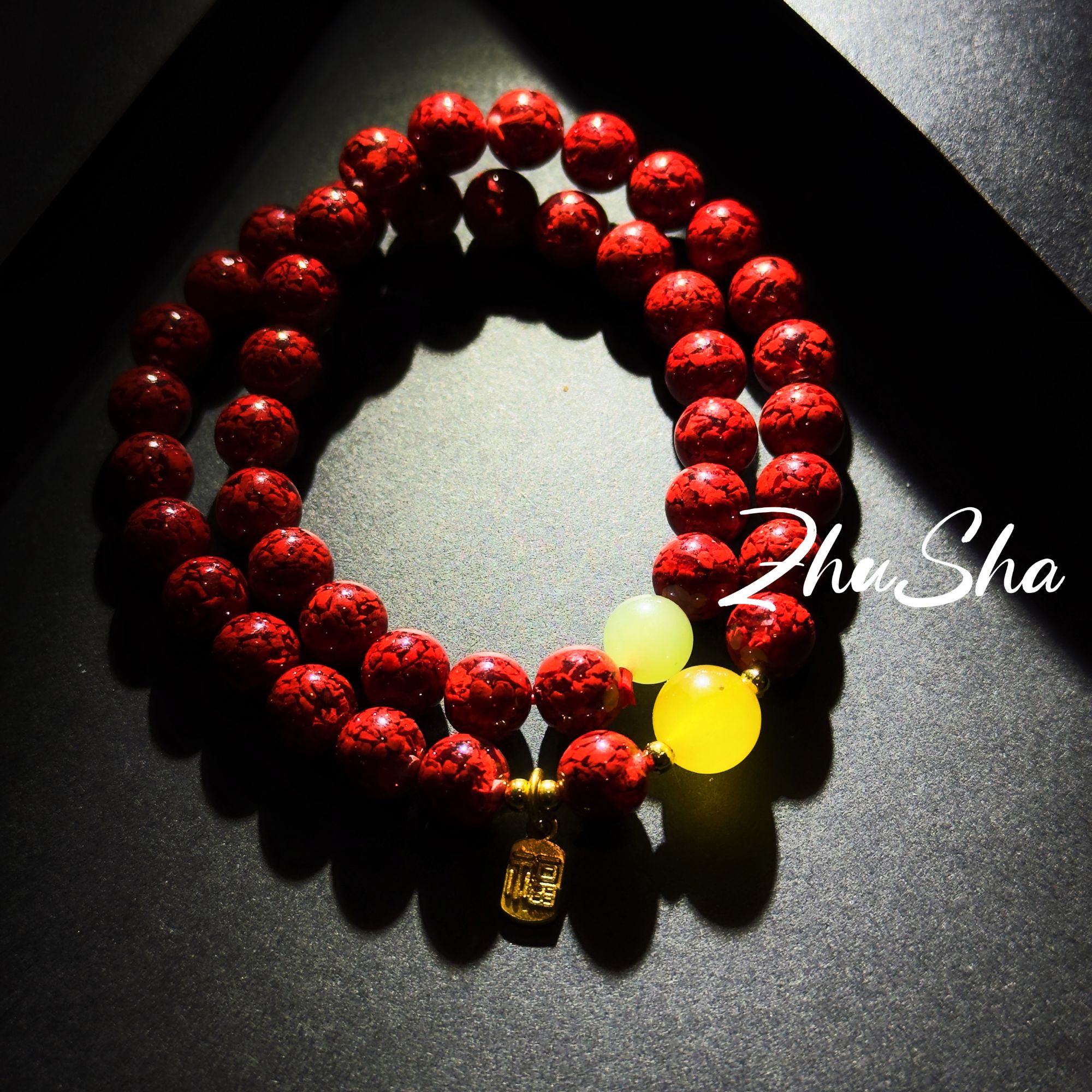 含辰砂工艺品含辰砂工艺品DZ 1225 0.8朱砂晶体双圈福牌