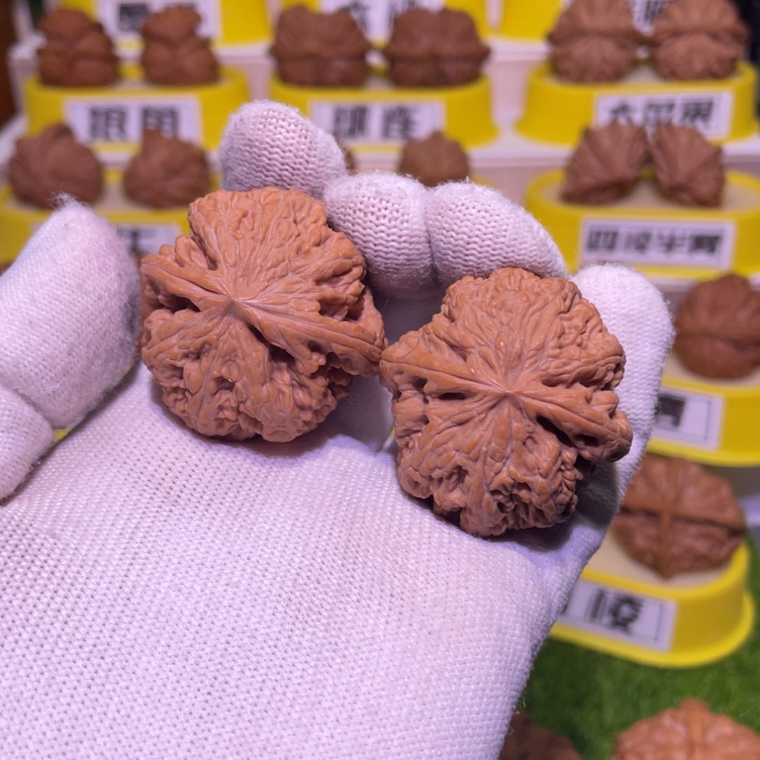 桃核把件小大粗筋