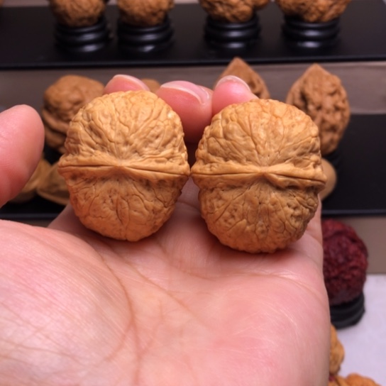 文玩核桃把件金馒头27