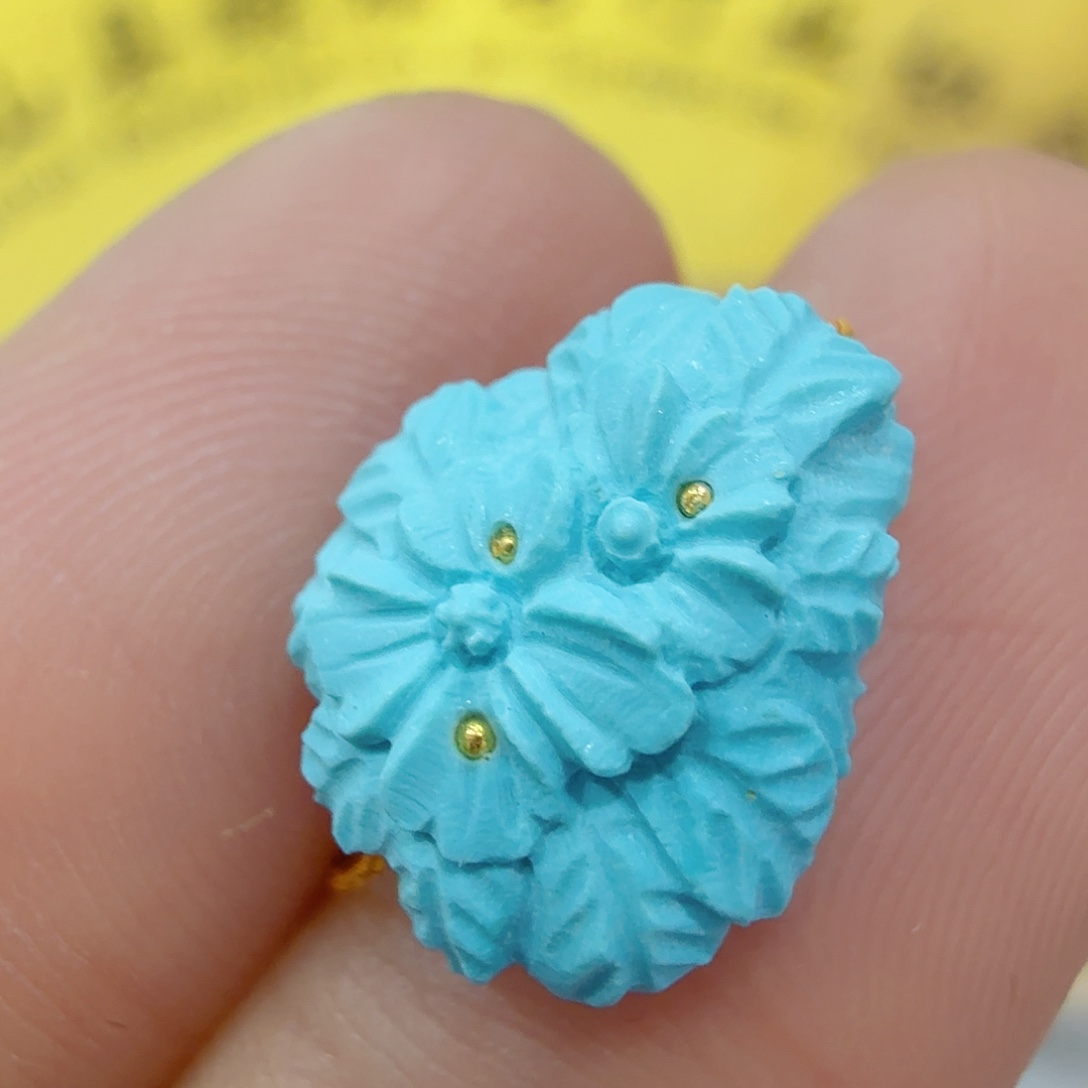 绿松石未镶嵌珠宝奇石