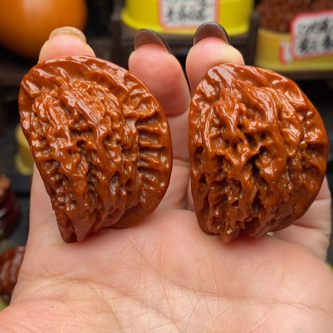 吊坠文玩核桃野生半壁