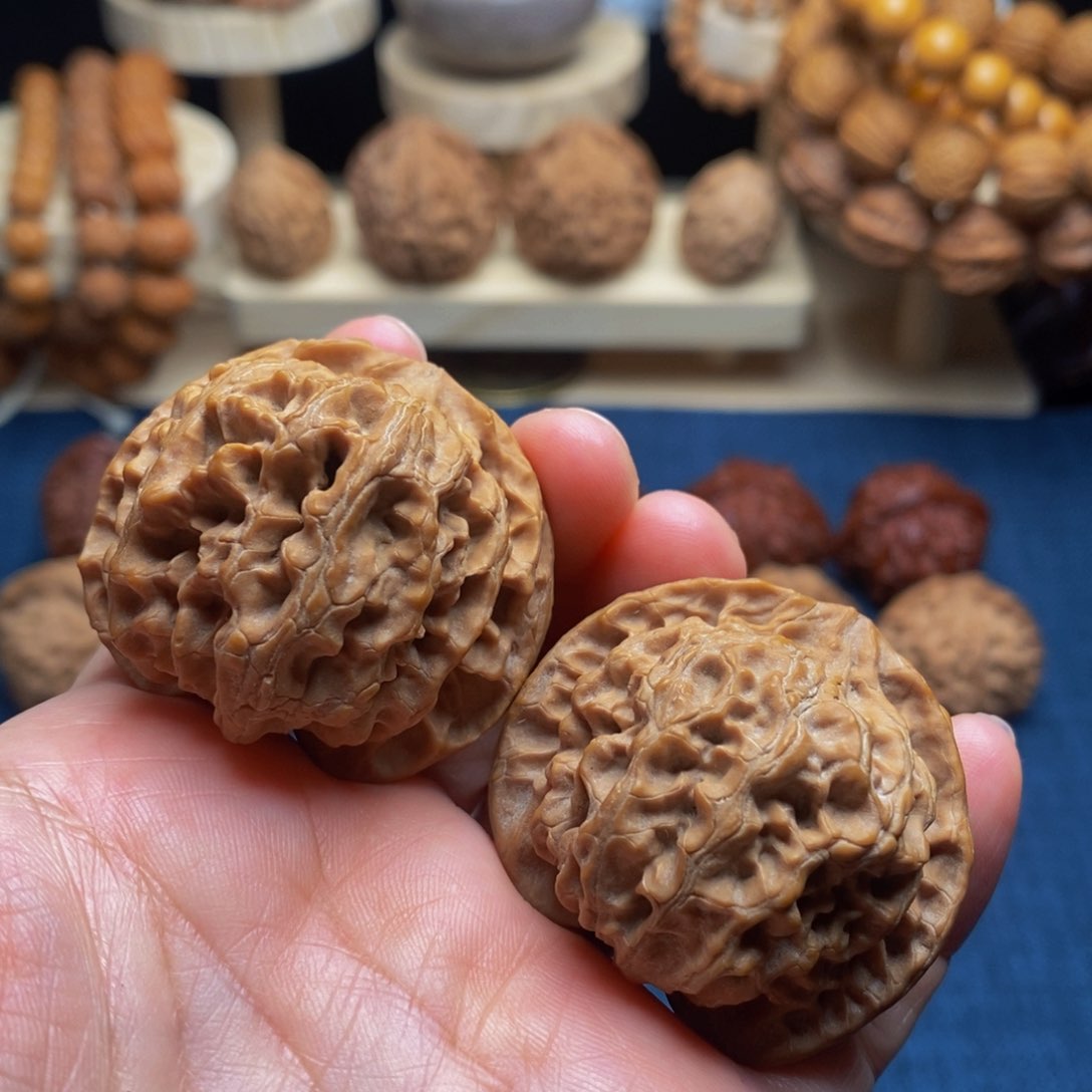 吊坠桃核用****4苹果园狮子头41