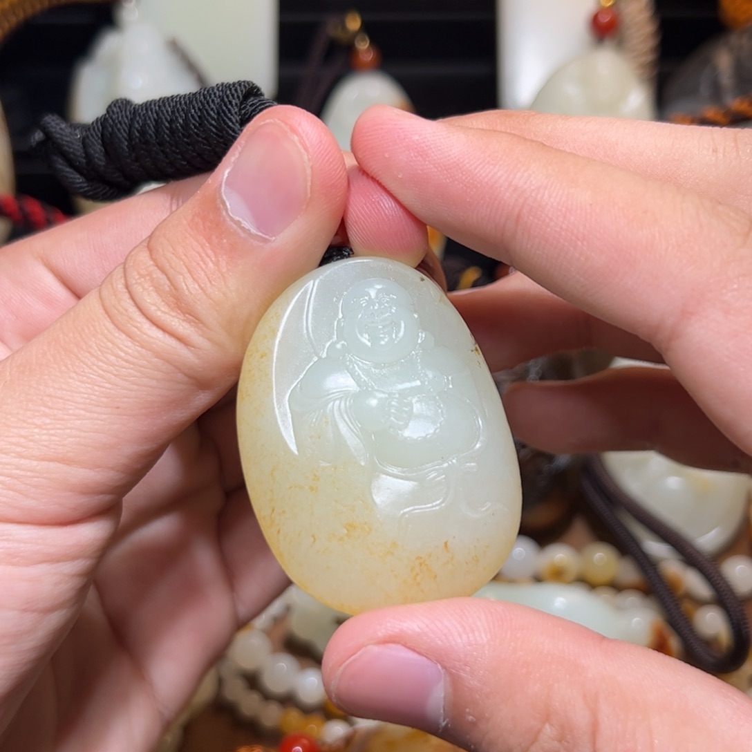 和田玉新疆未镶嵌