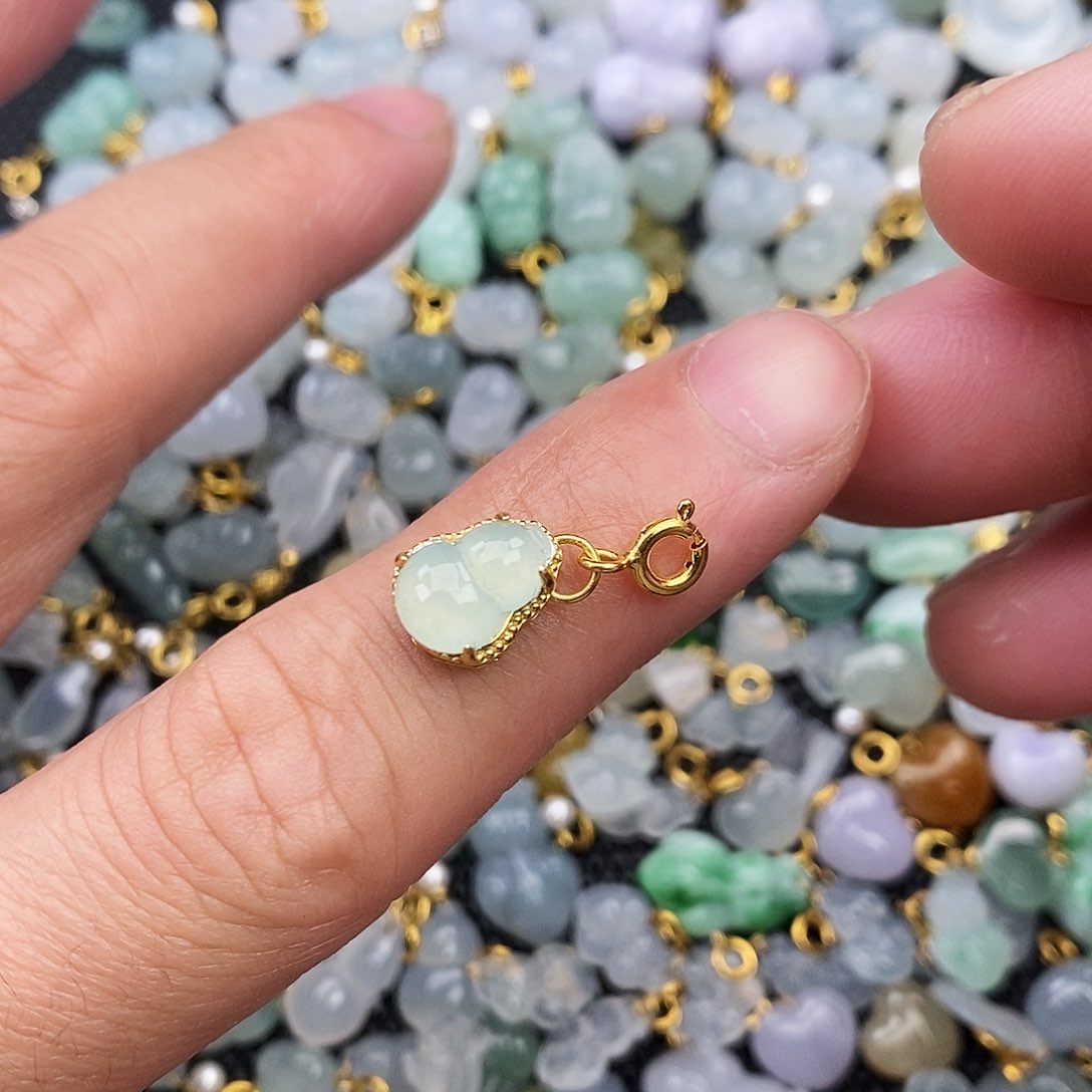 翡翠颈饰银S925镶嵌葫芦