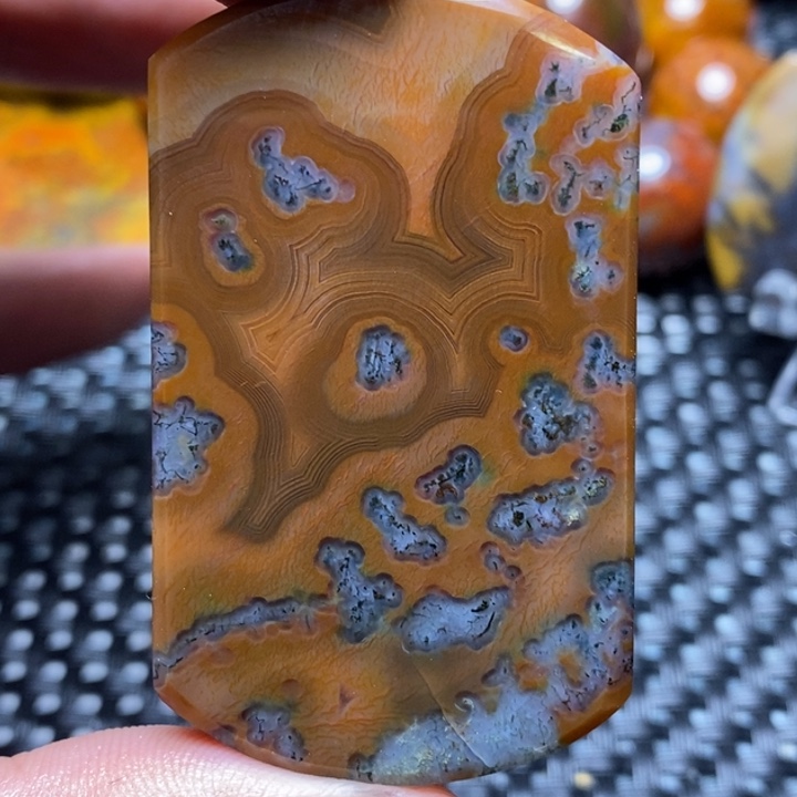 玛瑙/玉髓颈饰未镶嵌