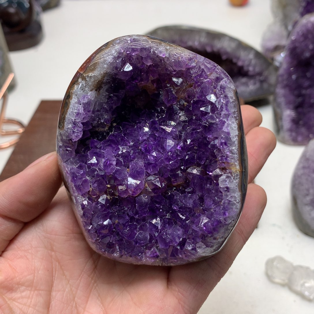 水晶大型摆件（非配饰）未镶嵌