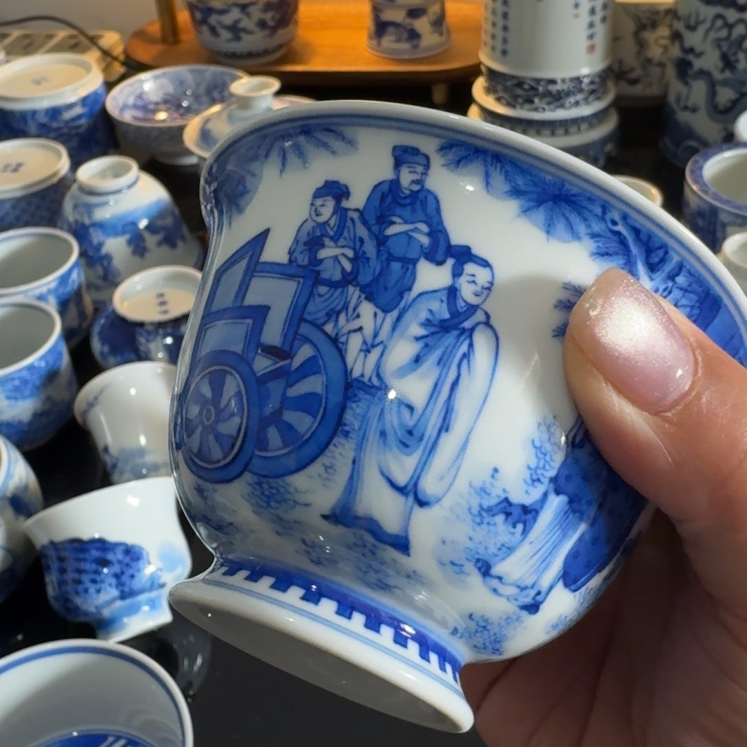 日**新景德镇陶瓷手绘盖碗