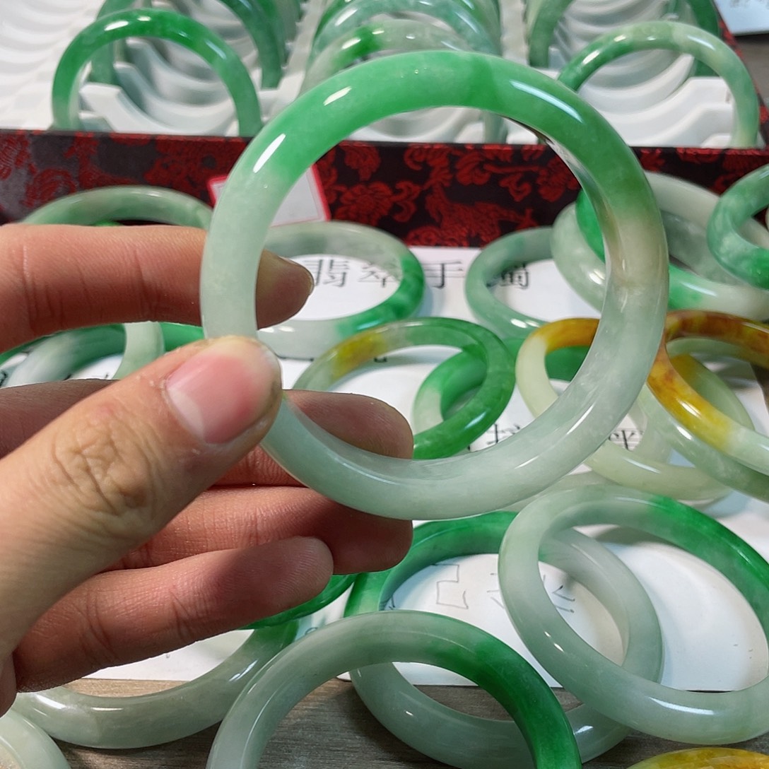 翡翠未镶嵌手镯翡翠手镯翡翠手镯