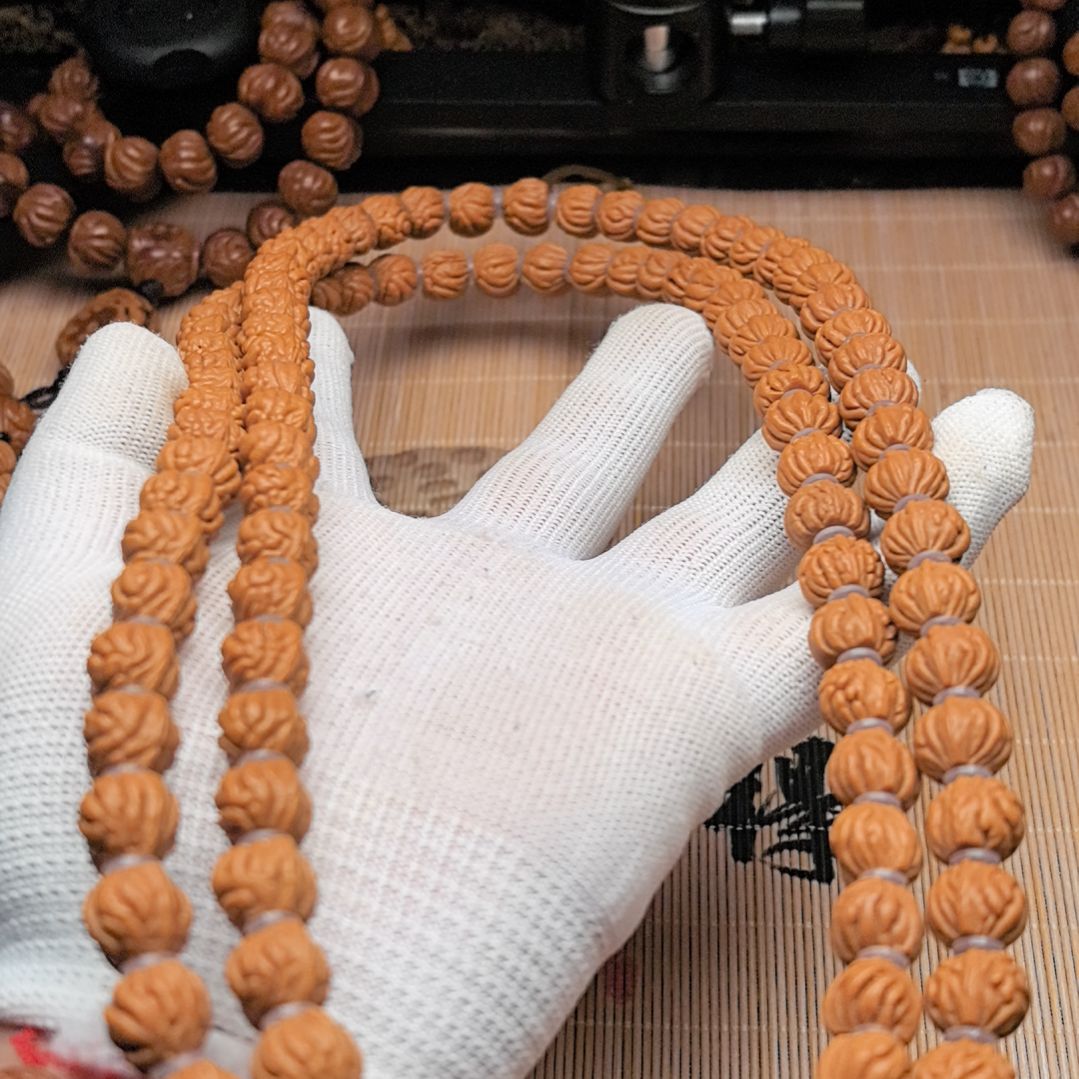 桃核吊坠双龙脊脖挂