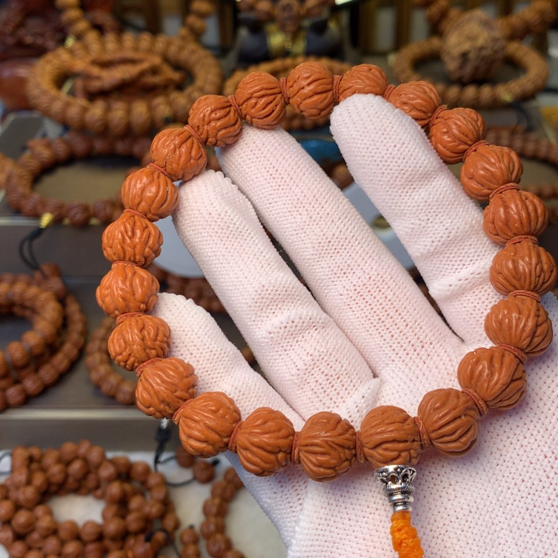 M*** 手串桃核秦岭龙纹