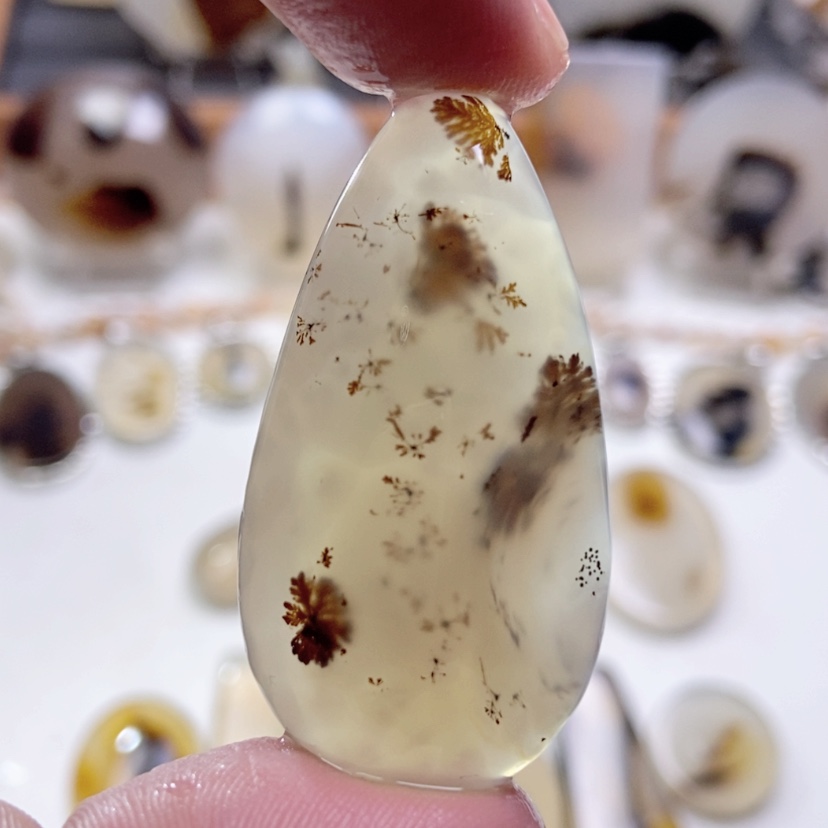 【闪购商品】玛瑙/玉髓颈饰未镶嵌